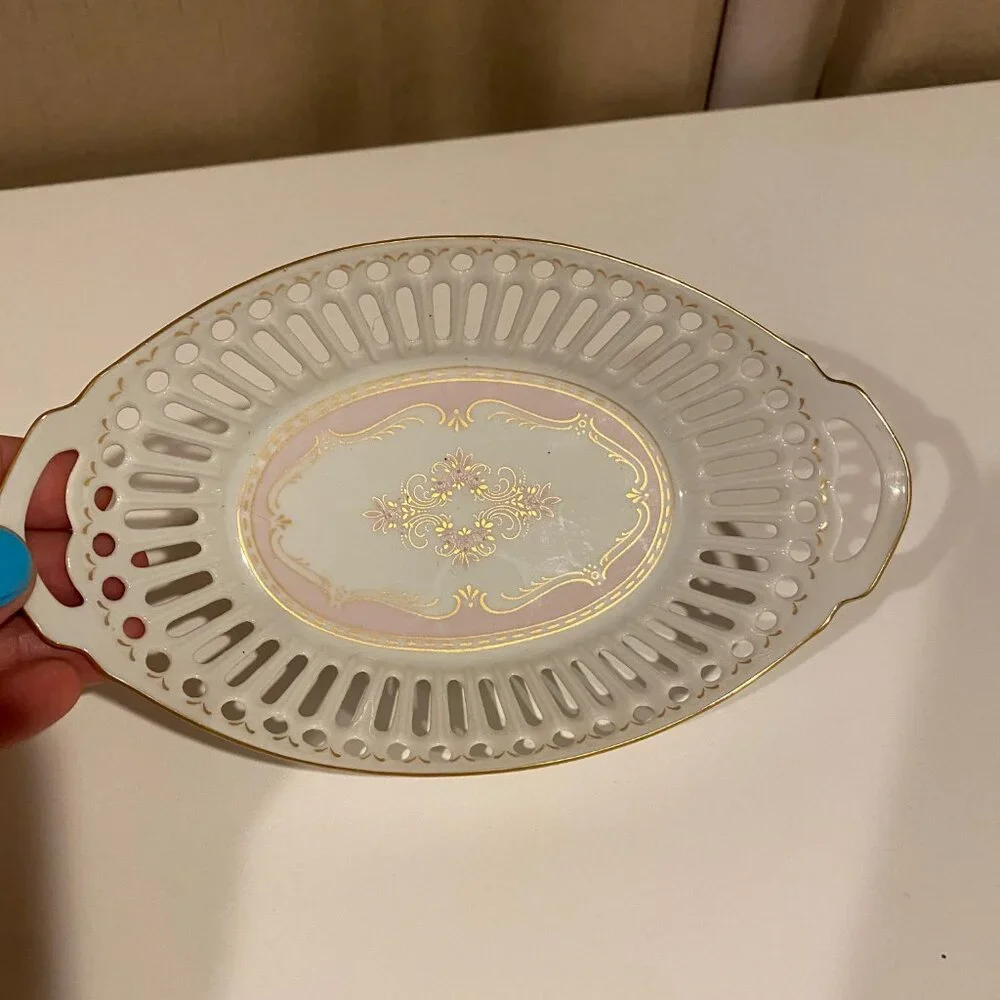 Kaiser Germany‎ Arlette Pattern Pierced Dish by K. Nossek 7x4.5